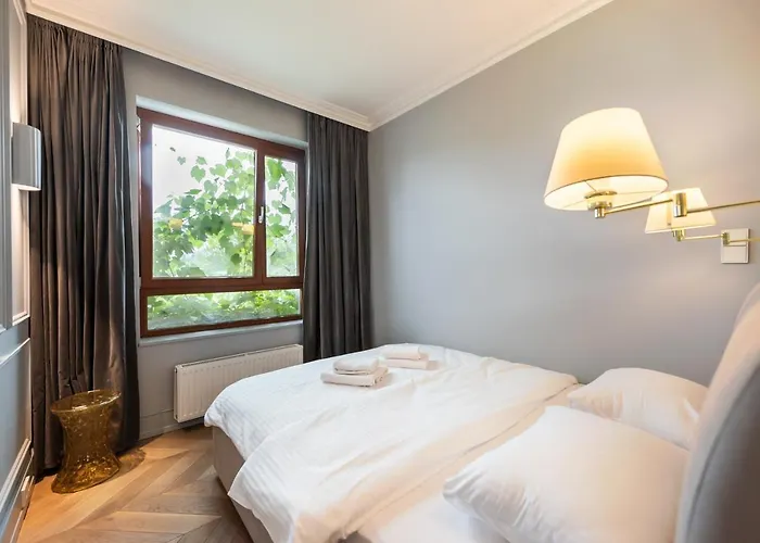 Luxury Glamour Hotel